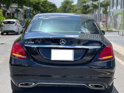 Bán xe Mercedes C250 2016 Exclusive, màu đen. 1