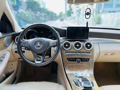 Bán xe Mercedes C250 2016 Exclusive, màu đen. 8