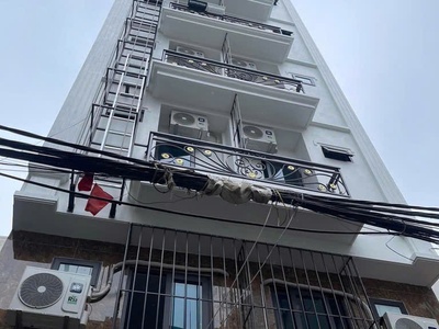 Cực phẩm: liền kề 50m 7 tầng phân lô - ô tô tránh - 2 thoáng - thang máy - vỉa hè rộng giá 17 tỷ 1