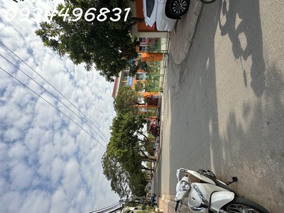 53m đất vuông vắn   6m mặt tiền rộng   ô tô qua chỉ nhỉnh 4 tỷ 2