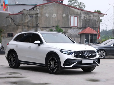 Cần bán xe Mercerdes- Been GlC 300 SX2023 2