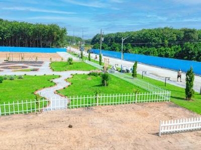 Chính chủ cần bán gấp lô đất tại Bến Cát DT 387 M2 giá 740 triệu 1
