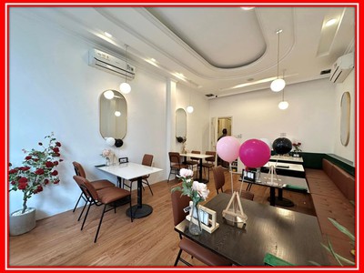 Mặt bằng kinh doanh 2 tầng tại khu phố nhộn nhịp gần nhà hát lớn 0