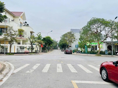 Bán đất mặt phố Cao Thắng, KĐT Tuệ Tĩnh, TP Hải Dương, 150m2, mặt tiền 8m, vị trí đẹp 3