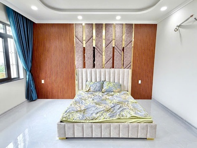 Nhà mặt tiền QL1K TP Dĩ An 1 trệt 3 lầu sổ hoàn công 11