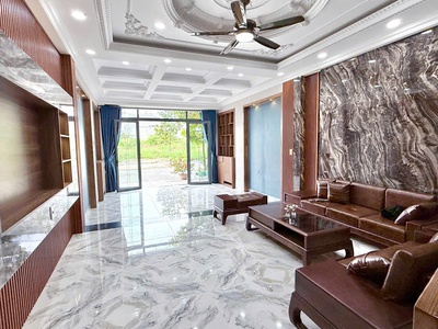 Nhà mặt tiền QL1K TP Dĩ An 1 trệt 3 lầu sổ hoàn công 2