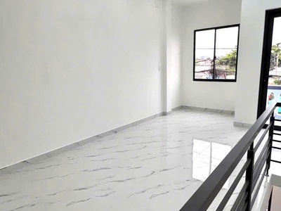 Nhà góc 2mt Lê Thị Sắc, xã Tân Phú Trung, Củ Chi dt 120m2 2 lầu 4pn 3wc giá 4,1 tỷ 5