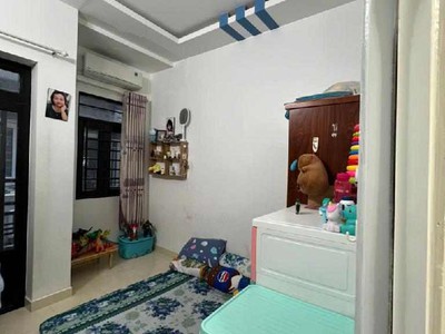 Q8 mể cốc hẻm rộng an ni dt 3,5 x 7 gần chợ 2