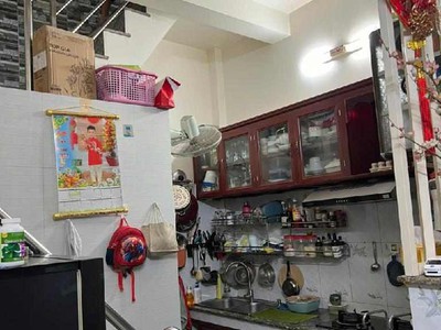 Q8 mể cốc hẻm rộng an ni dt 3,5 x 7 gần chợ 1