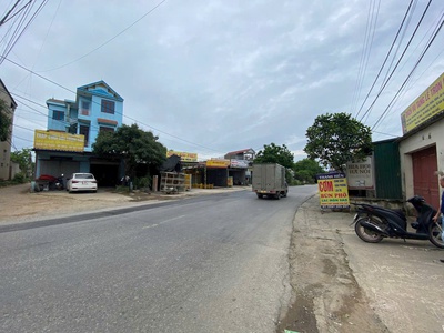 Đất chính chủ -giá tốt -vị trí đẹp mặt đường tl421b, đông yên,quốc oai 1
