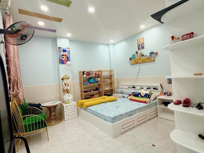 Siêu phẩm ngang lớn 8m siêu hiếm - mặt tiền đường 9a bhha - xe hơi ngủ trong nhà - 3 tầng 160m2 chỉ 3