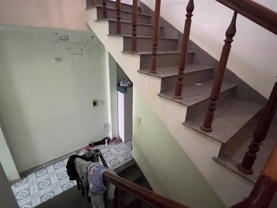 Chính chủ bán đất lê thước sơn trà tặng nhà 3 tầng siêu chắc chắn tạc thùng sơn lên như hoa hậu 1