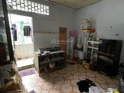 Hxh thoại ngọc hầu p.phú thạnh q.tp 4.1x17m2 1 đời chủ giá chỉ 6 tỉ.. 1