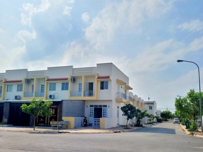 Bán nhà tại khu công nghiệp phước đông   tây ninh 2