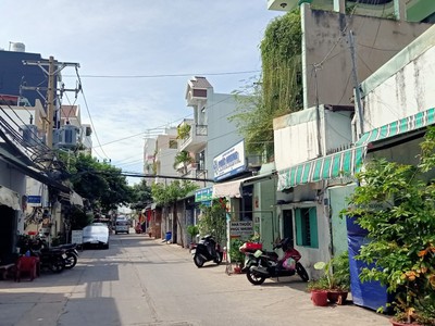 Hxh thoại ngọc hầu p.phú thạnh q.tp 4.1x17m2 1 đời chủ giá chỉ 6 tỉ.. 0