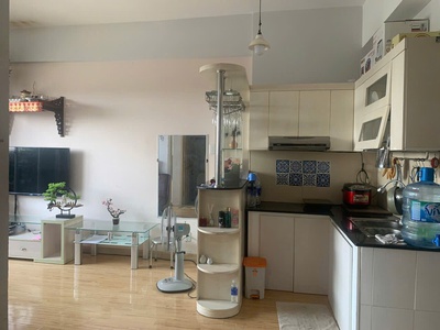 Giá sốc 1 tỷ full phí   căn 2pn bếp rộng ,nhà sẵn ở ngay tại chung cư hoàng quân, tặng nội thất 1