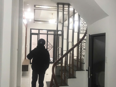 Hot cho thuê nhà nguyên căn 5 tầng tại phồ nam dư, lĩnh nam, hoàng mai, hà nội 3