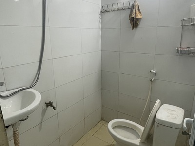 Cho thuê phòng 25m2,tầng 1,khép kín,giờ giấc tự do, 2,5tr/tháng phố nguyễn chính,hoàng mai 1