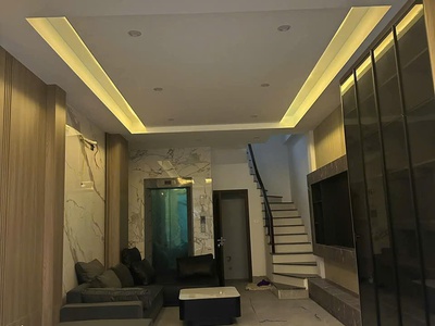 Bán nhà mới minh khai, lô góc, 40m, 5 tầng, thang máy, ô tô 5 tạ đỗ cửa, 8.4 tỷ 0