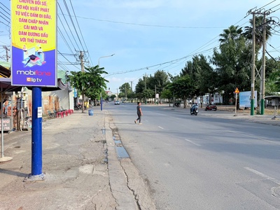 Bán Đất Mặt Tiền 743B Dĩ An Đối Diện Bệnh Viện Đường Hai Bà Trưng 0