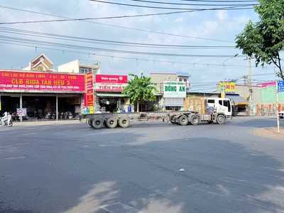 Bán Đất Mặt Tiền 743B Dĩ An Đối Diện Bệnh Viện Đường Hai Bà Trưng 1