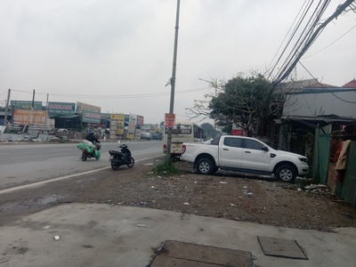 Cho thuê 200m2 đất giá rẻ mặt đường Quốc lộ 32, xã Đức Thượng Hoài Đức 9