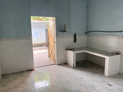 Nhà mặt tiền đường số 2, xã Hòa Khánh Đông, huyện Đức Hòa dt 124m2 3pn 1wc giá 1,35 tỷ 7