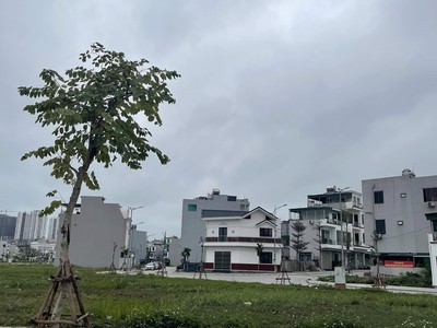 Bán A6-9 Lideco Bãi Muối,P.Cao Thắng. DT:70m2,MT:5m Kinh Doanh 0