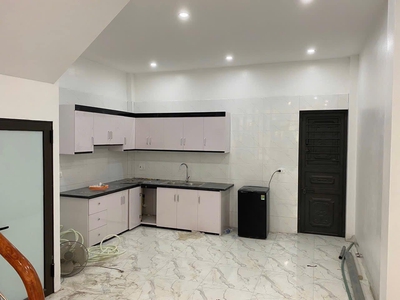 Bán Nhà 3 Tầng Ngõ 20 Cao Xanh. DT:55m2,MT:4.5m.Oto Đỗ Cửa Giá Rẻ 2