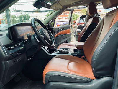 Bán xe Kia Carnival 2023 Signature 2.2D Full dầu, màu đỏ mận. 7