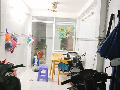 Chính chủ gởi bán gấp nhà 2 mặt hẻm 3m Hàn Hải Nguyên P2 Q11. 3