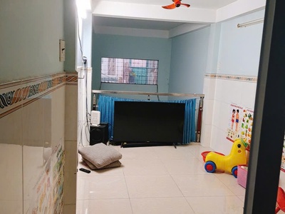 Chính chủ gởi bán gấp nhà 2 mặt hẻm 3m Hàn Hải Nguyên P2 Q11. 4