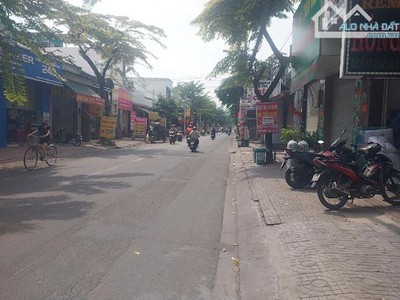 Siêu phẩm mặt tiền gò xoài bình hưng hoà a - 4 tầng ngang 5m1 dài 20m  102m2 công nhận đủ  chỉ 13.5 0