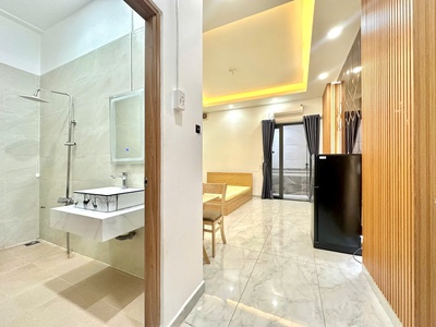 Cho thuê chdv full nội thất mới 0