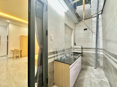 Cho thuê chdv full nội thất mới 3