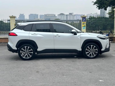 Bán xe Toyota Corolla Cross 1.8V 2023, màu trắng. 2
