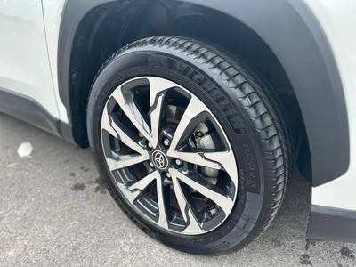 Bán xe Toyota Corolla Cross 1.8V 2023, màu trắng. 9