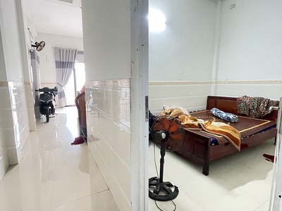 Cần bán gấp nhà Lạc Long Quân 95m2-ngang6.1m, ô tô tới cổng. Chỉ 3.1tỷ 4