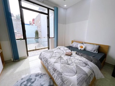 Cho thuê nhà nguyên căn đầy đầy đủ nội thất 72c nguyễn thị minh khai đakao,q.1 2