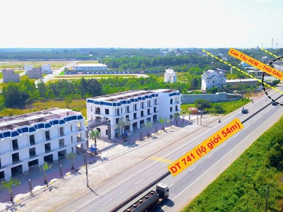 Đất thổ cư ngay nút giao CT Hồ Chí Minh - Thru Dầu Một - Chơn Thành chỉ 980tr sẵn sổ công chứng ngay 0