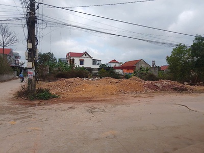 Cần bán 2 lô đất vàng đẹp ngã tư tiên nha-lục nam 2