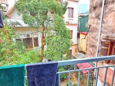 Bán nhà tập thể  lô góc tầng 3 - 3 mặt thoáng - trung tâm quận hai bà trưng 4