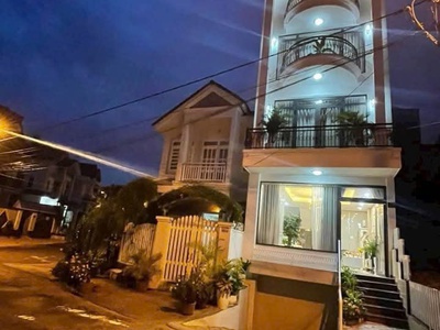 Bán nhà 5 tầng kqh an sơn phường 4 đà lạt giá chỉ 13,5 tỷ 0