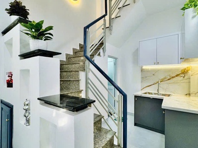 Nhà mới - lô góc - ô tô đỗ cửa - nguyễn du, hai bà trưng - giá mềm 1