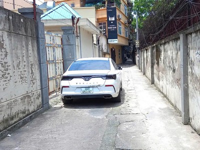 Cho thuê nhà riêng số 5 ngõ 143, đường chiến thắng trong khu tập thể quân đội, cạnh khu văn quán 0