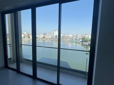 Cho thuê tầng 2, tầng 3 tòa nhà mặt phố Thống Nhất, TP Hải Dương, 300m2 1 sàn, vị trí đẹp 2