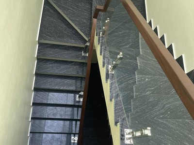 Bán Nhà 3 Tầng Ngõ 33 Cao Xanh,P.Cao Xanh. DT:54m2,MT:4.5m Rẻ Đẹp 5