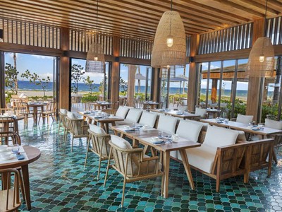 Cần bán villa hướng biển 2