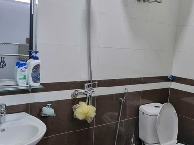 Cho thuê nhà nguyên căn lô 9 Lê Hồng Phong làm văn phòng, ở ok 0