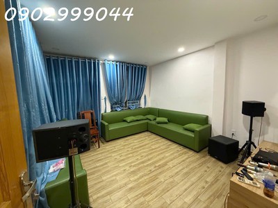 Nhà góc mặt tiền 3 tầng chợ 339 phước long b, giá 6.8 tỷ 4